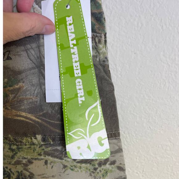New Realtree Women's Camouflage Shorts Country Girl Size 10 Scout  ~Cabala - Picture 2 of 8